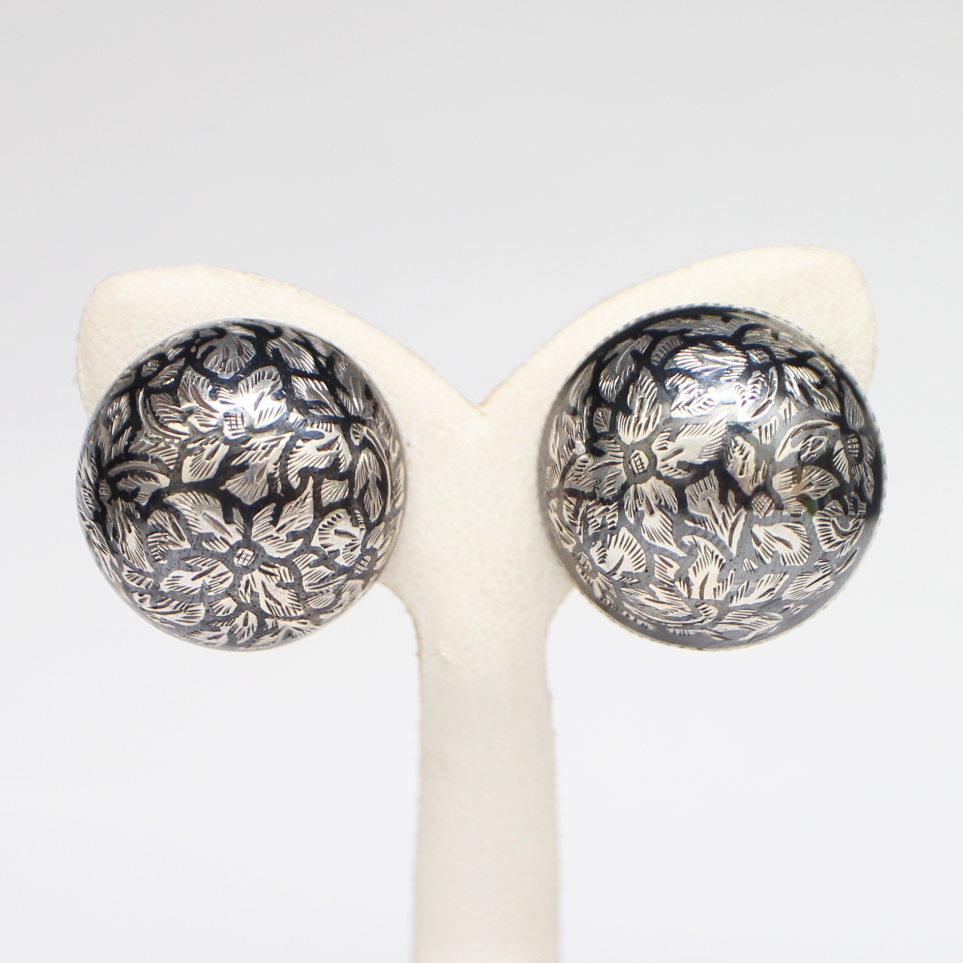 SI473 ต่างหูกระดุมถมเงิน เงินแท้ 92.5% นน. 14.25 กรัม