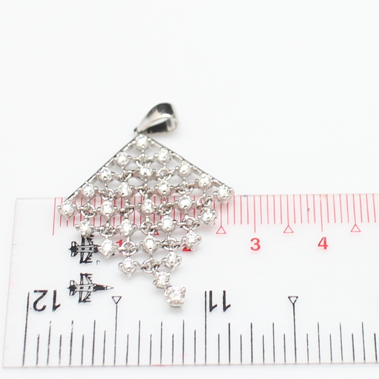 PD25030 จี้เพชรตาข่าย เพชรแท้ 26 เม็ด 0.85 กะรัต ทองแท้ 18k นน.รวม 3.6 กรัม งานดีไซน์สวย