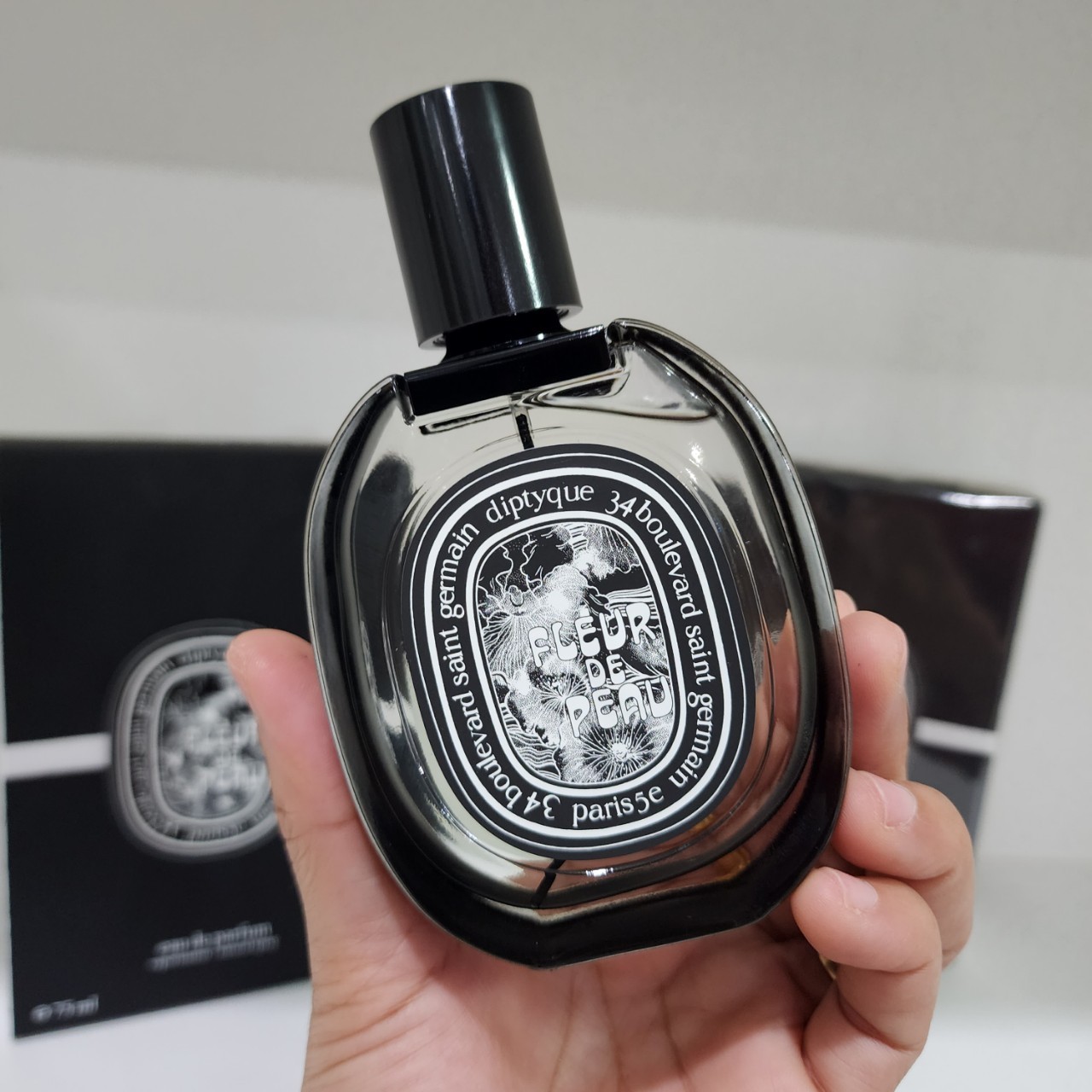 น้ำหอมแท้ Diptyque Fleur De Peau EDP 75ml กล่องซีล