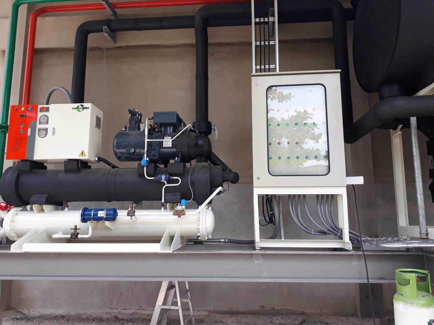 Water Cooled Chiller 52GR140SCW