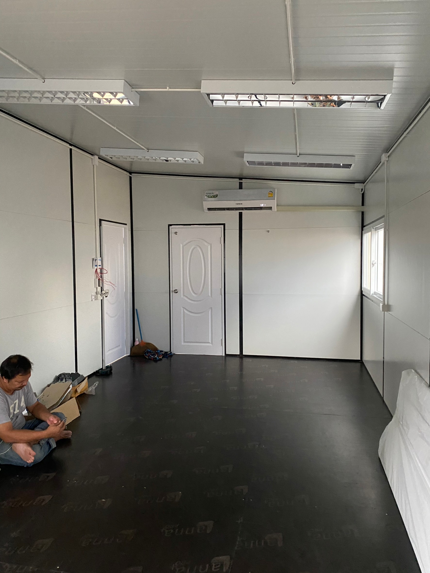 ออฟฟิศสำเร็จรูป ไซต์ออฟฟิศ ขนาด 3.60x12.36 เมตร บางพลัด