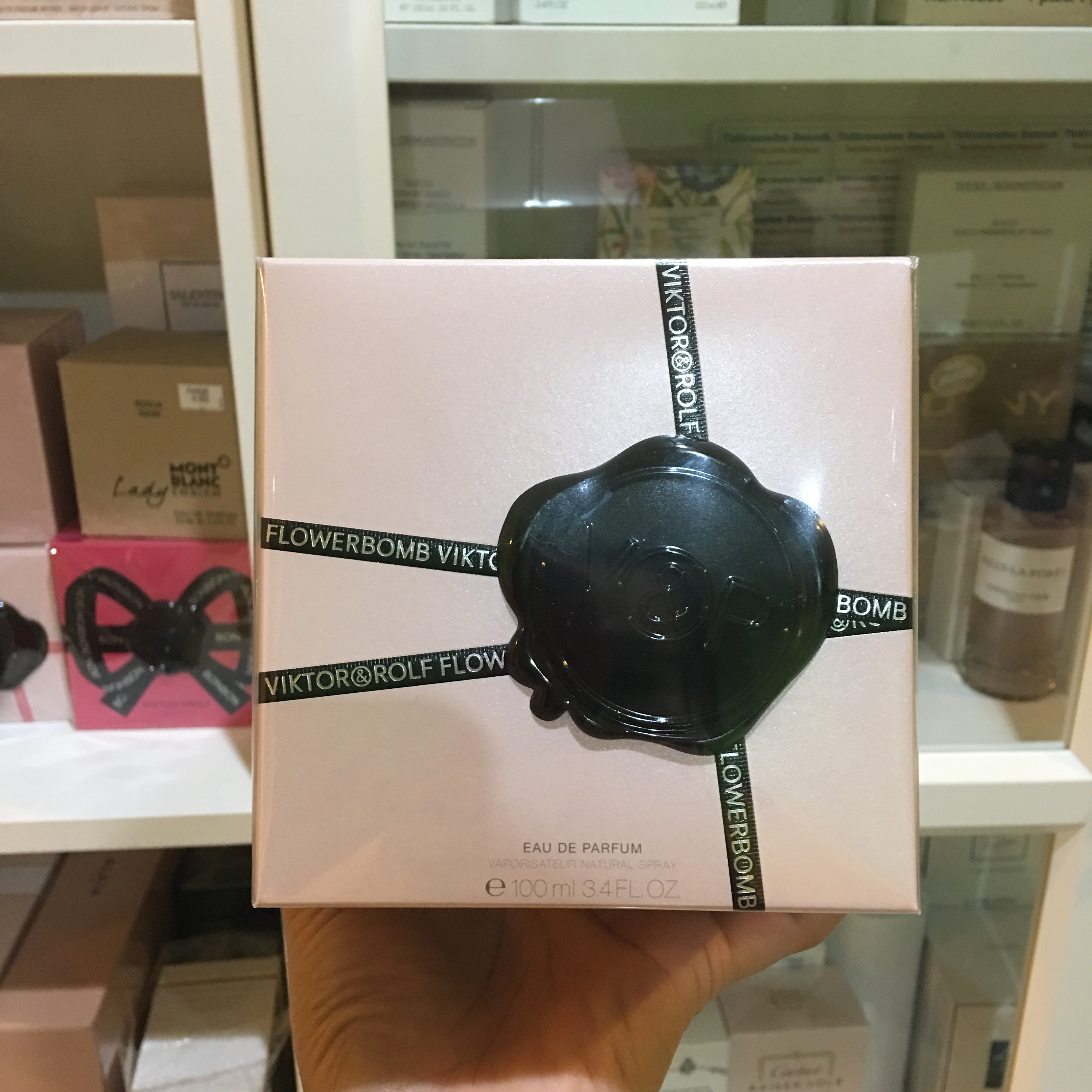 น้ำหอม VIKTOR & ROLF FLOWER BOMB EDP 100ML กล่องซีล