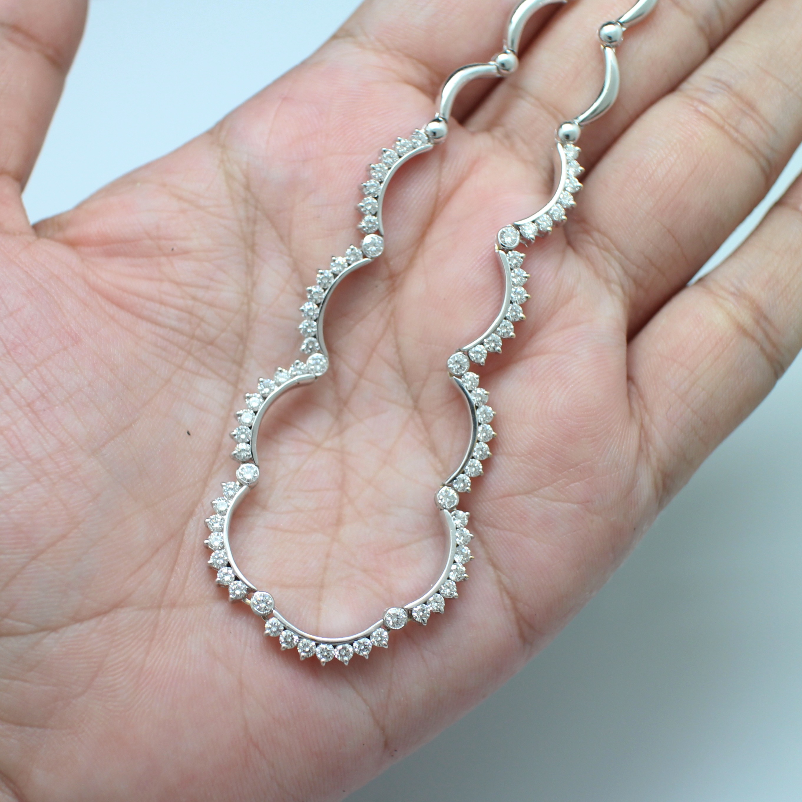 NL25031 สร้อยคอเพชรครึ่งเส้น เพชรแท้ 63 เม็ด 2.52 กะรัต และ 8 เม็ด 0.40 กะรัต ทองแท้ 18k นน.รวม 22.1 กรัม ยาว 18 นิ้ว