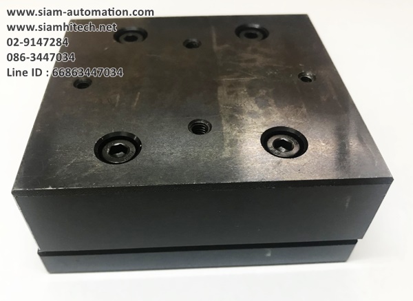 Cross roller table ยี่ห้อ THK รุ่น VRU4085