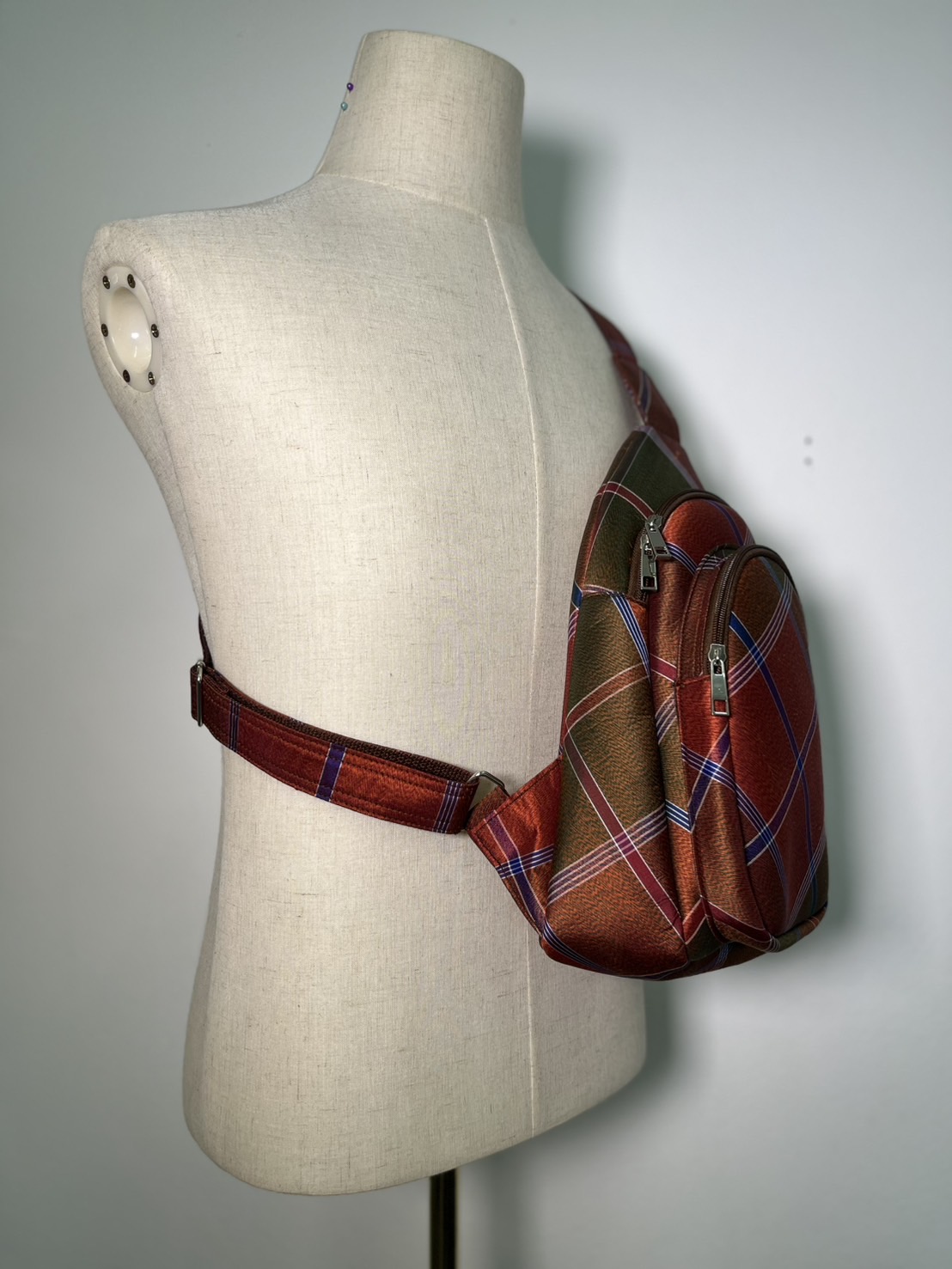 สั่งตัด กระเป๋าเป้คาดอก ขนาด 8x13นิ้ว (ไม่รวมผ้า) รหัส GO-26