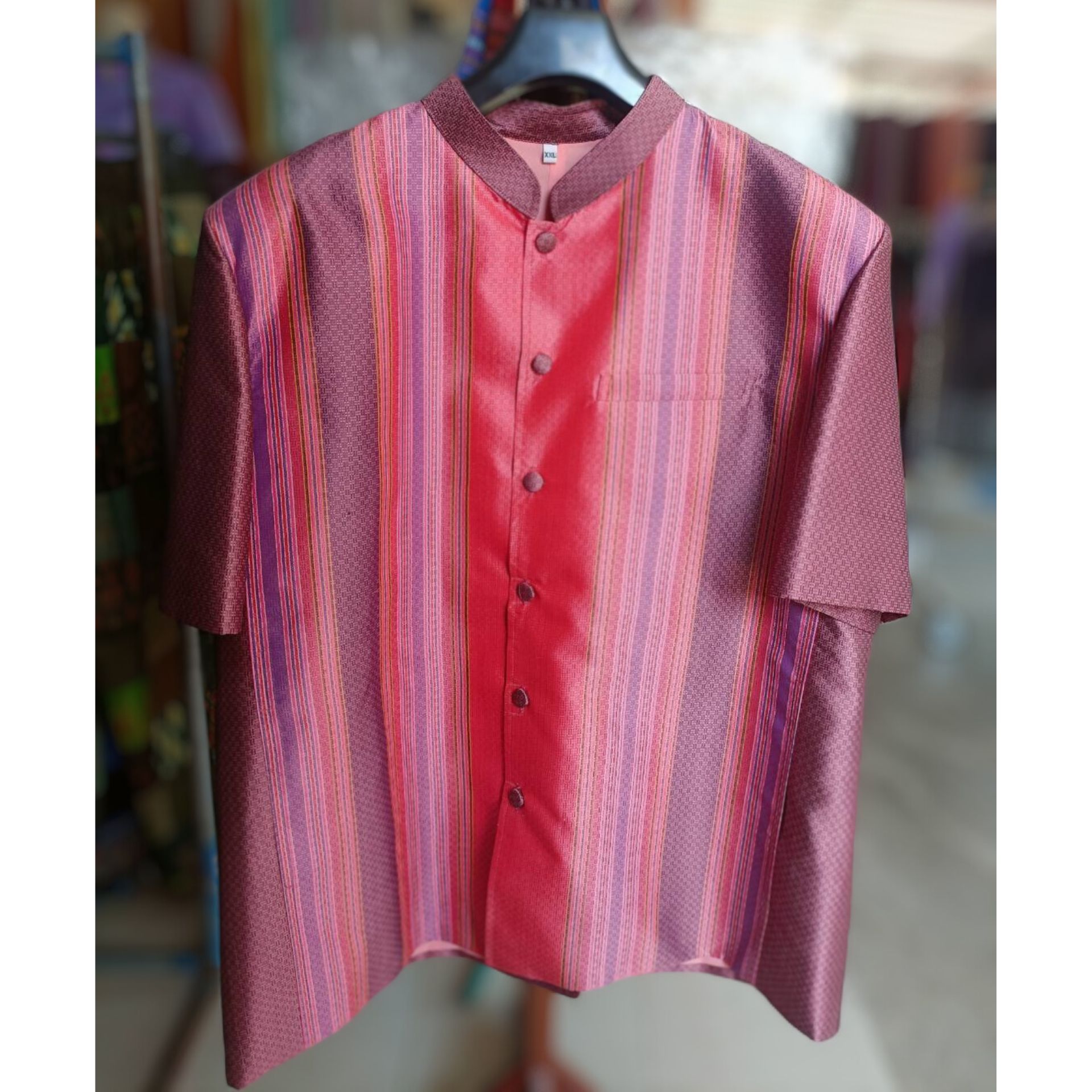 เสื้อสูทไหม แขนสั้น คอพระราชทาน ยกดอกมีเชิง ลายราชวัตร size 2xl สีม่วงชมพูกะปิ รหัส DT-91-0217681
