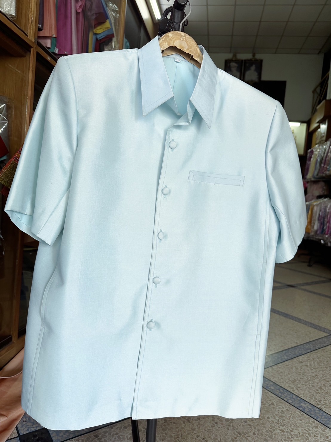 เสื้อซาฟารี คอปก ผ้าพื้น สีฟ้าอ่อน Size L รหัส DS-ST-0119671