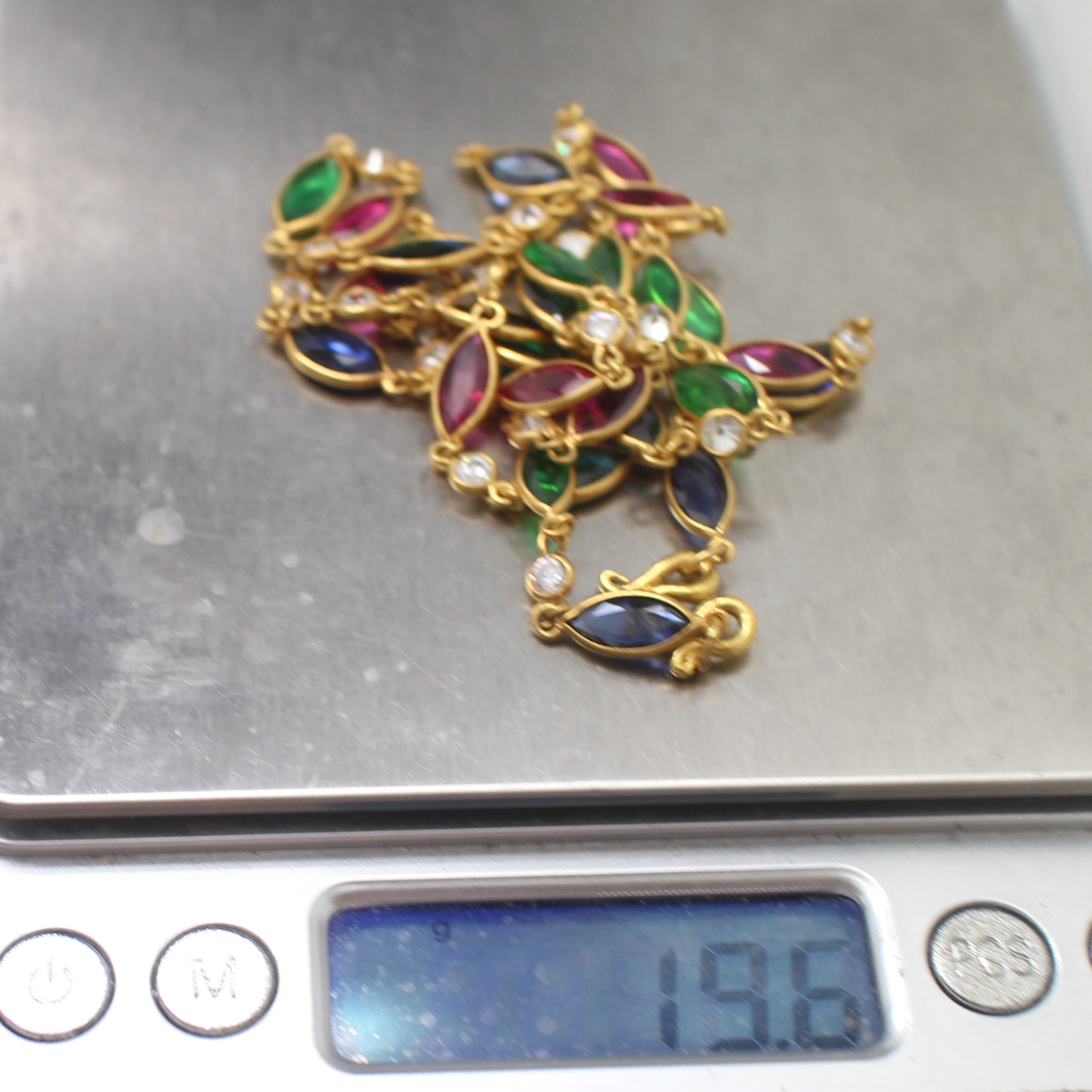 NL25014 สร้อยคอพลอยหลากสี คั่นพลอยขาว ทองแท้ 90% นน.รวม 19.6 กรัม ยาว 27 นิ้ว สวมหัวได้