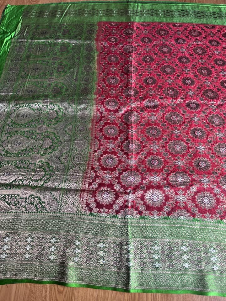 ซิ่น ผ้าปาโตล่า เส้นยืนไหมแท้ ขนาด 112x460ซม พื้นสีเขียว สีแดง รหัส N9-SIL0712665