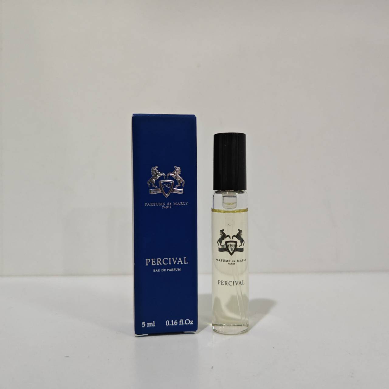 น้ำหอมจิ๋วมินิ Parfums De Marly Percival EDP 5ml แบบสเปรย์ ( Mini Perfume น้ำหอมขนาดพกพา) น้ำหอมจิ๋วมินิแบบทดลองแบบสเปรย์ พกพาก็สะดวกใช้ฉีดตามจุดชีพจร สำเนา สำเนา