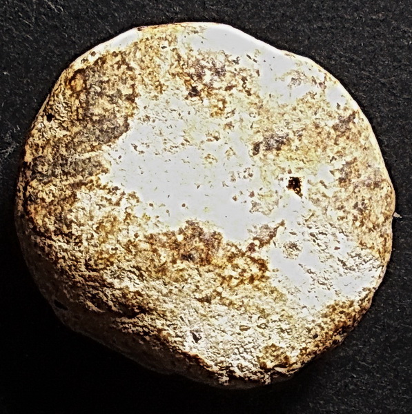 พระกรุอัมพวา เนื้อผงน้ำมัน พิมพ์ปิดตา