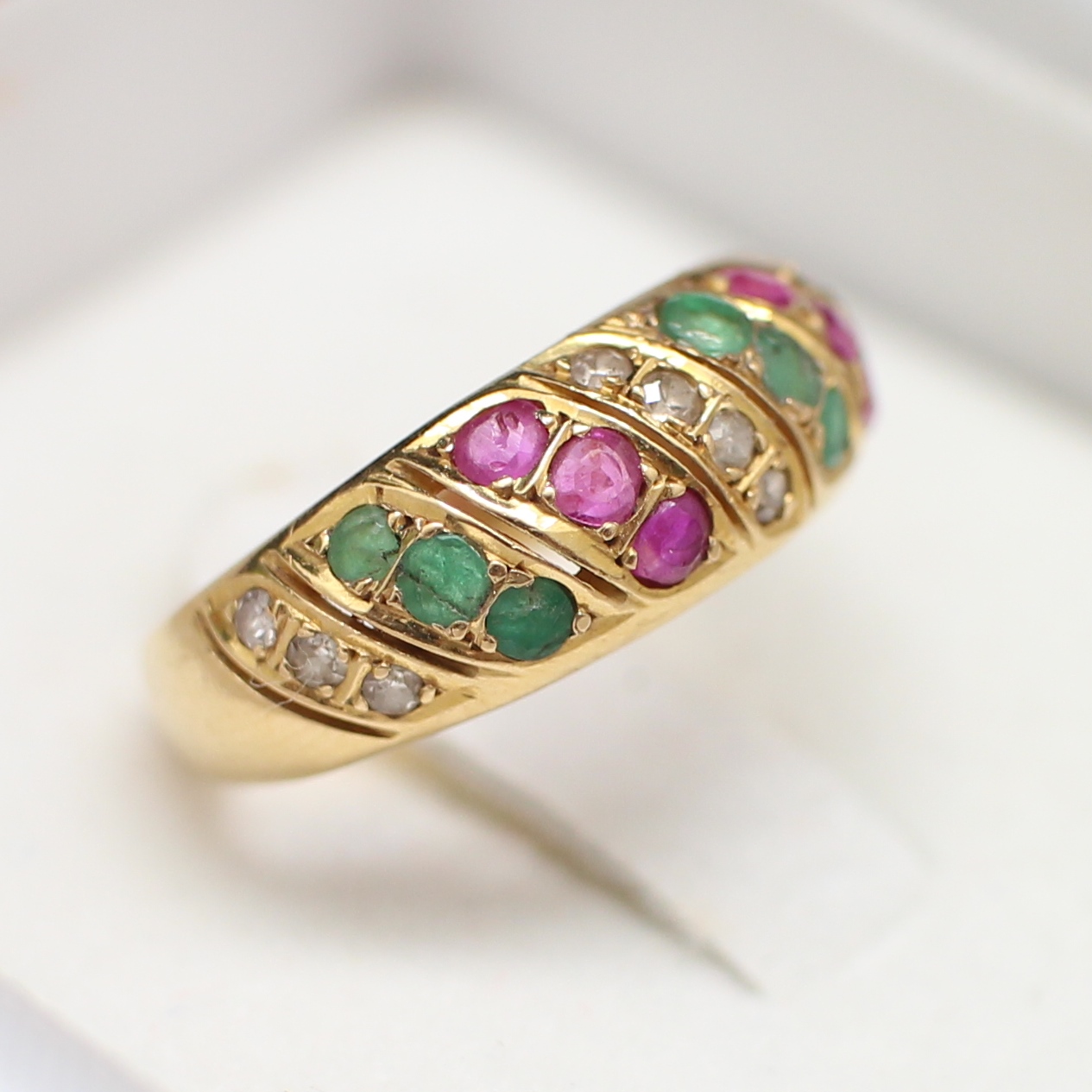 RG250111 แหวนพลอยหลากสี ทองแท้ 90% นน.รวม 2.7 กรัม ขนาดแหวน 53 งานเก่าหลุดจำนำ