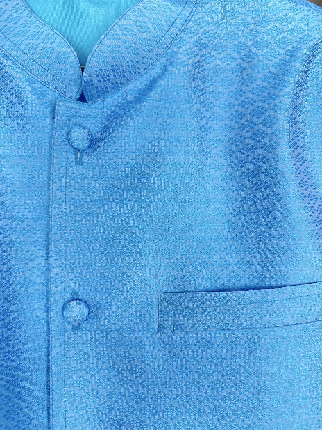 เสื้อสูทไหมคอพระราชทาน แขนยาว เนื้อยกดอก ไหมแท้ สีฟ้า Size XXLรหัส DM-ST-050968111