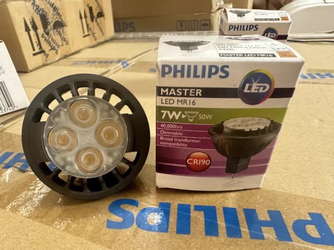 หลอดไฟ Philips MASTER LEDspot MR16 LV รุ่น 5.5W (4000K, 24D) จำนวน 1 ดวง