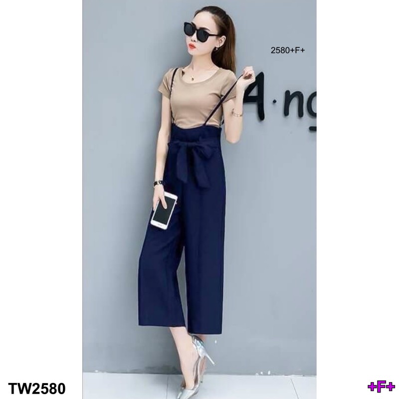 Set 2 ชิ้น เสื้อยืด+เอี้ยมเอวสูงขายาว ผูกโบว์ TW2580