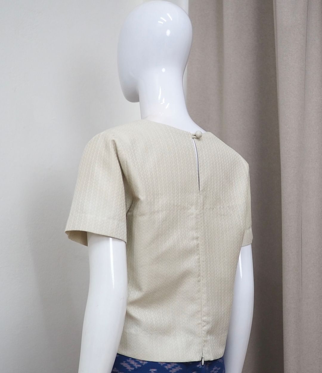 แบบตัด เสื้อผ้าไหม (ไม่รวมผ้า) ตามแบบ รหัส CUT-JHN-082567