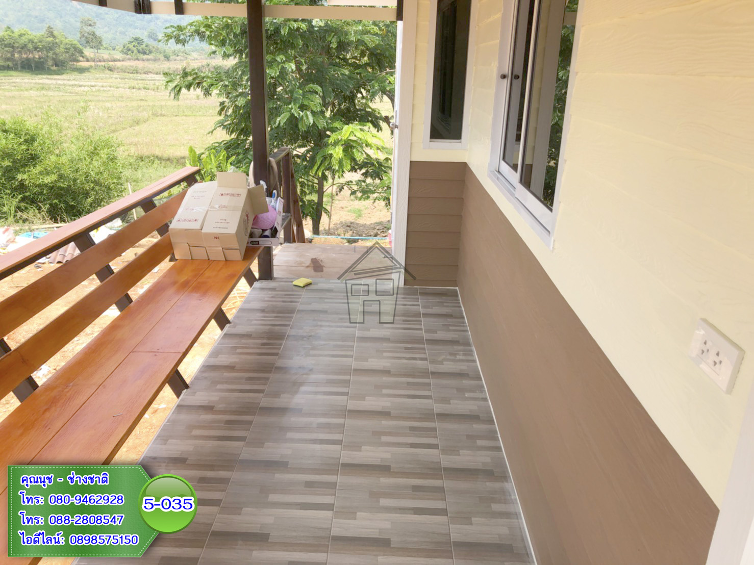 5-035 บ้านน็อคดาวน์ยกสูง 2 เมตร ทรงจั่วมุกซ้อน สีน้ำตาล