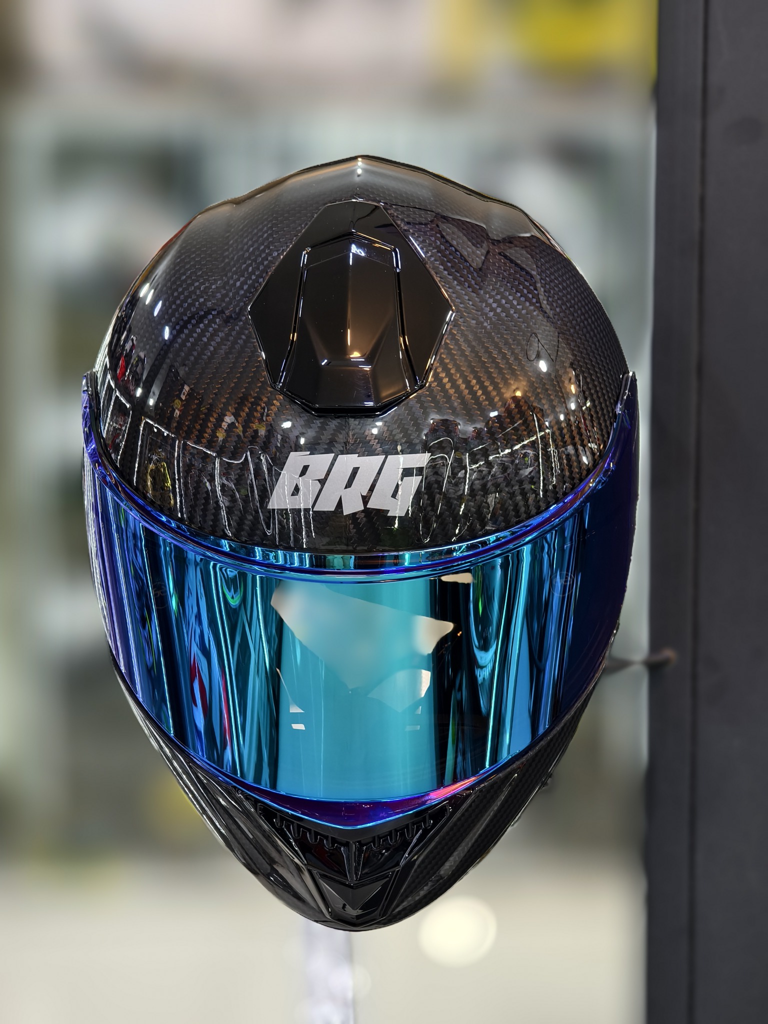 หมวกกันน็อค BRG Carbon fiber ที่สุดของความเบา มีแว่นกันแดดในตัว สำเนา รุ่น 𝐁𝐑-𝟐𝟒 ลาย ⚫️ Carbon 𝑩𝑳𝑨𝑪𝑲 *ยังไม่รวมชิวแต่ง