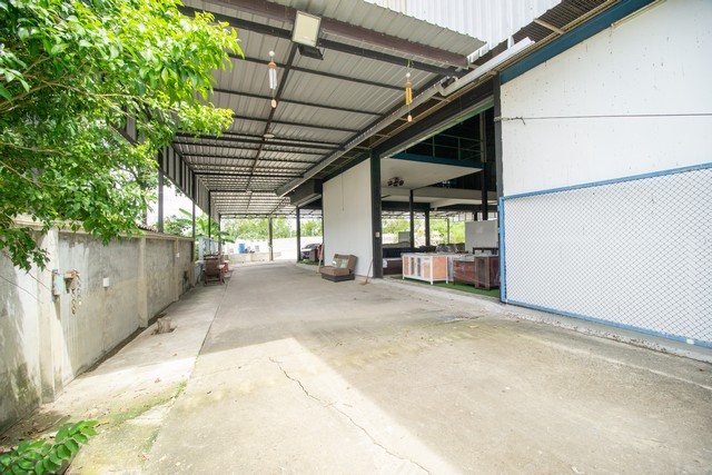 ขาย ที่ดิน พร้อม บ้าน โกดัง ติดถนนใหญ่ คลองควาย สามโคก ปทุมธานี