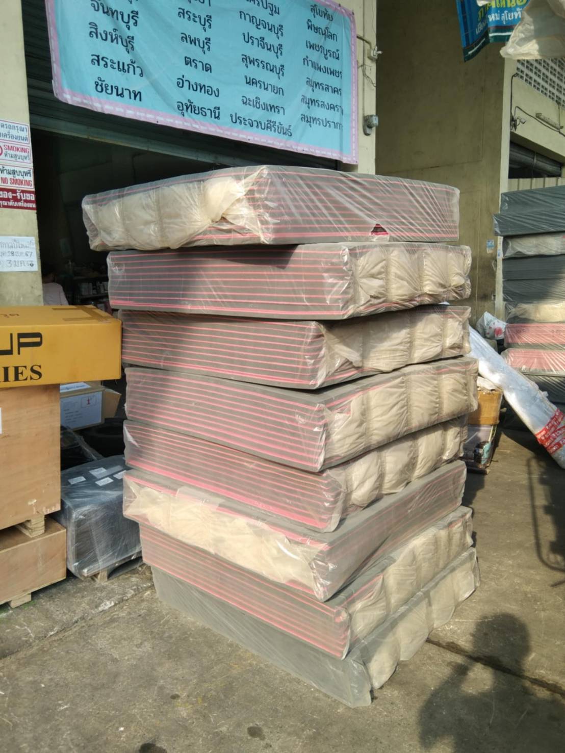 แผ่นโฟมจิ๊กซอว์ปูพื้น สนามมวย เทควันโด ขนาด 1 x 1 m ราคาเริ่มที่ 200 บาท