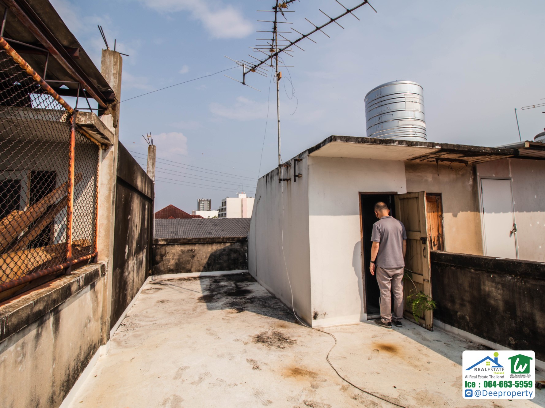 💵ขายถูก‼ ตึกแถว อาคารพาณิชย์ 4.5 ชั้น รวมดาดฟ้า ติดแยกเหม่งจ๋าย รัชดา ห้วยขวาง เหมาะซื้อเพื่อรีโนเวทขาย ปล่อยเช่า หรือ เปิดทำธุรกิจ คืนทุนเร็ว