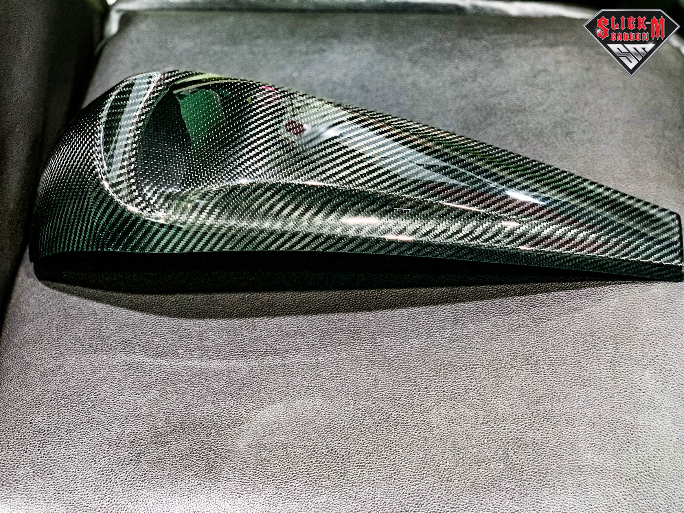 2021 & Later Road Glide/Street Glide Carbon Fiber Dash