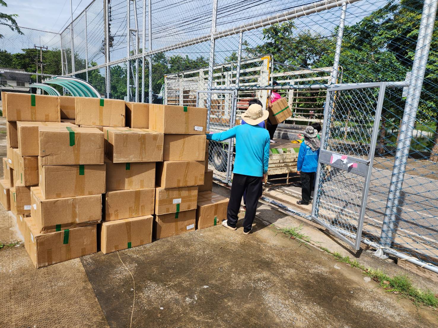 พื้นสนามบาส ไวนิลpvc ใช้ในร่ม รับแรงกระแทกได้ดี