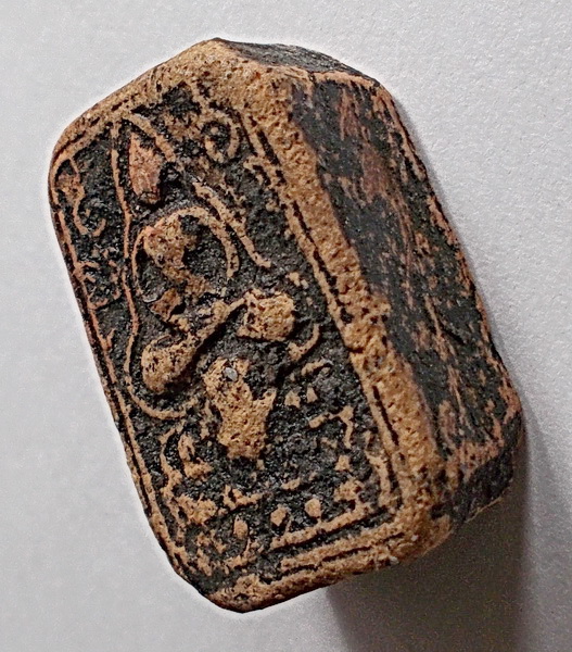 พระแซยิด เนื้อดิน พิมพ์เล็ก ลพ.ขัน วัดนกกระจาบ อยุธยา