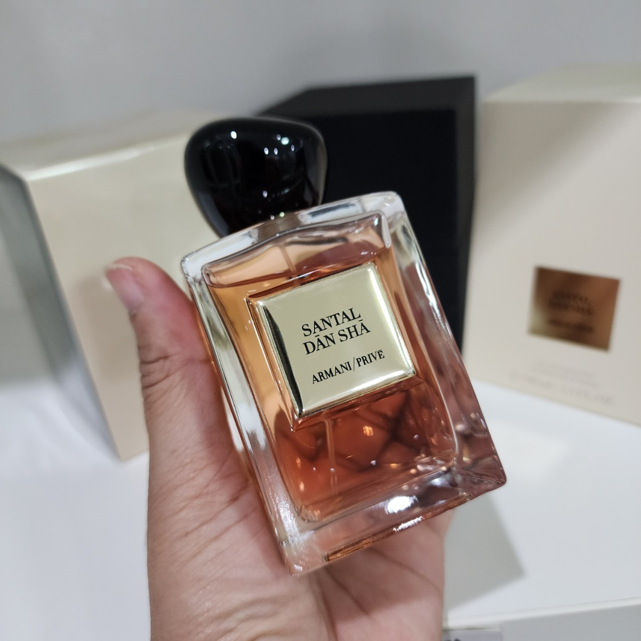 น้ำหอมแท้แบ่งขาย Giorgio Armani Prive Les Eaux - Santal Dan Sha EDT . 💕Travel Size แบบทดลอง