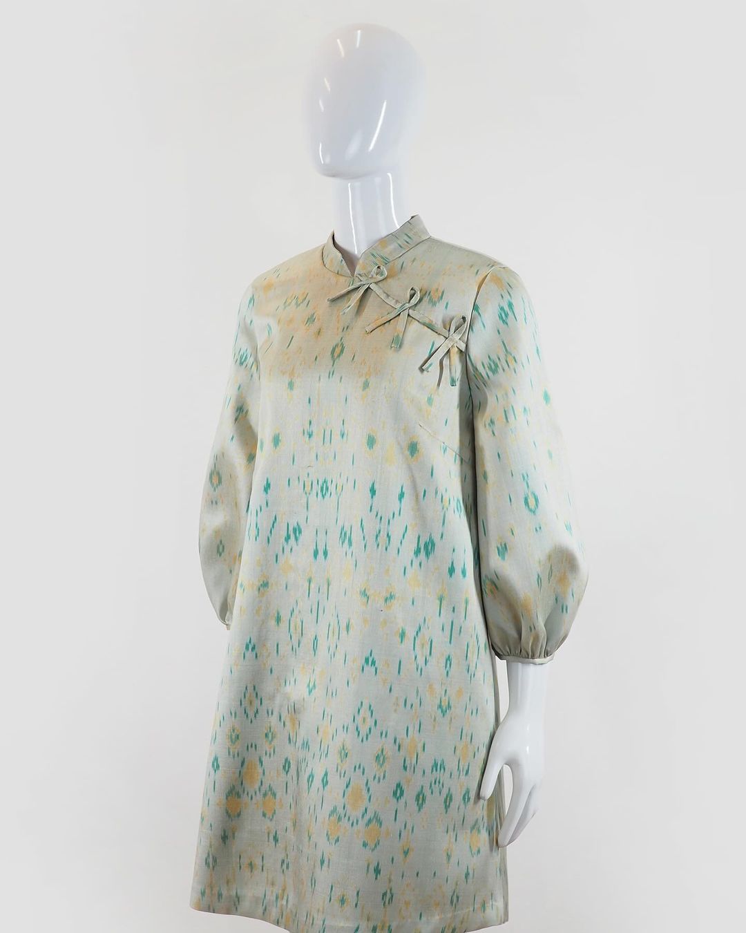 แบบตัดชุด เดรสผ้าไหม (ไม่รวมผ้า) chobmai x JHN รหัส CUT-51-03236726