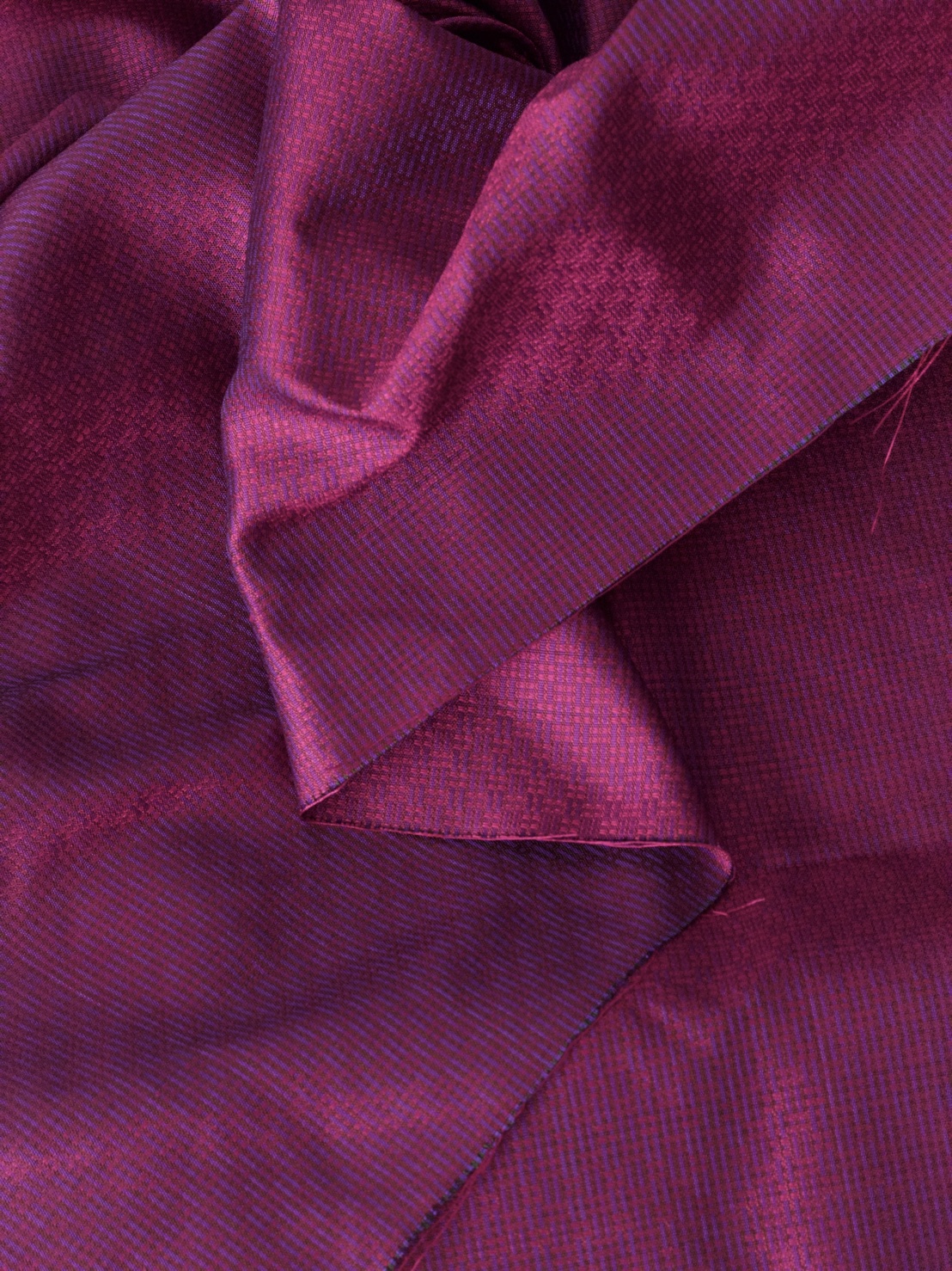 ผ้าไหมยกดอก ลายราชวัตร สีพื้น ไหมแท้ สีม่วงทับทิบ (ราคาต่อหลา) รหัส B-119-1356KM6