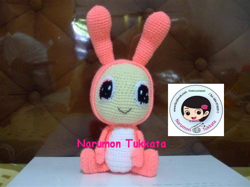 ตุ๊กตากระต่ายถัก สูง10นิ้ว (รวมหู)