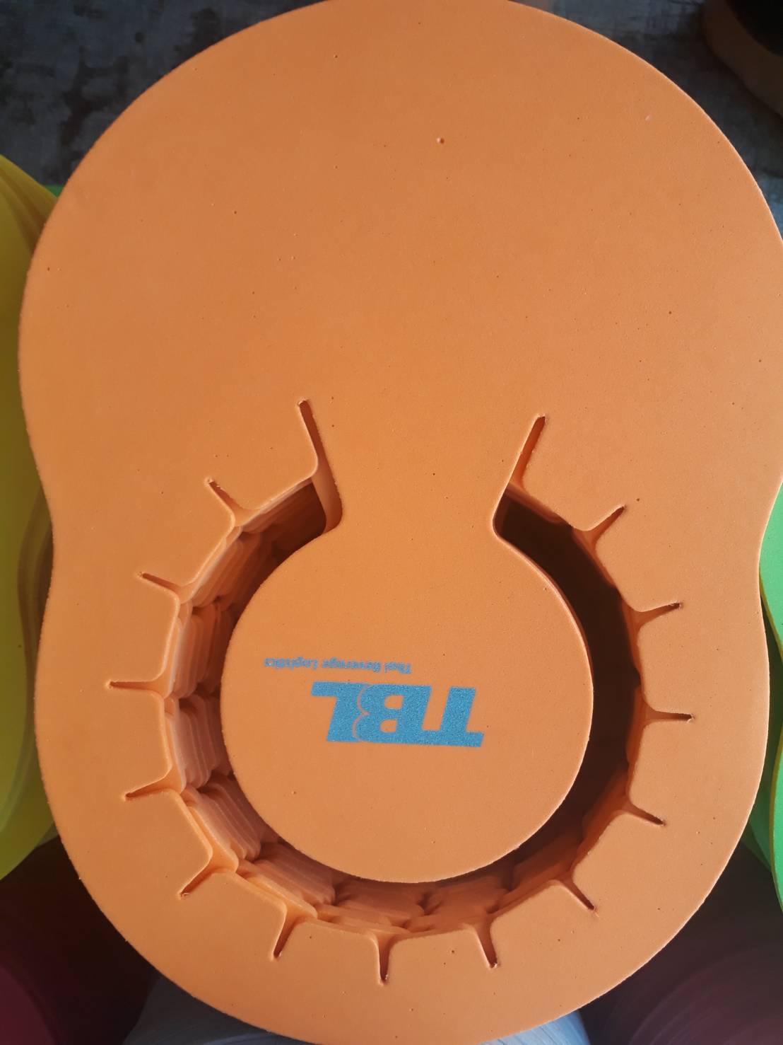 หมวกโฟมราคาถูกใบละ 10 บาท