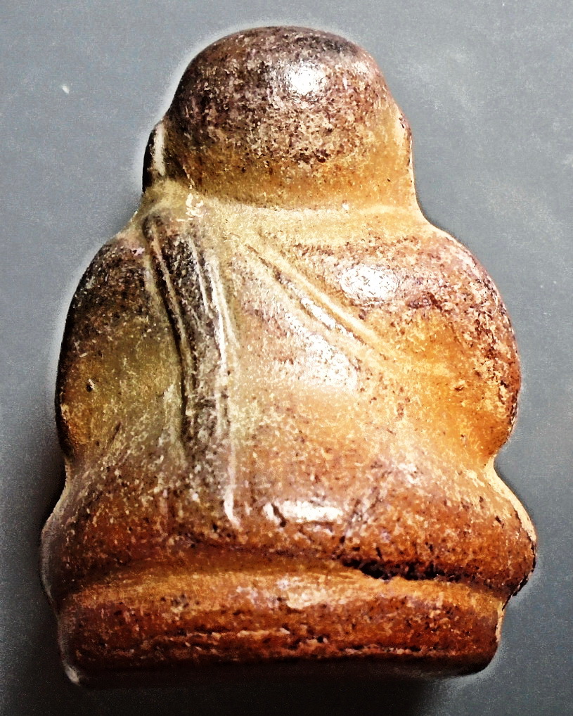 พระสังกัจจายน์ลอยองค์ เนื้อดินอุดกริ่ง ลพ.กวย วัดโฆสิตาราม