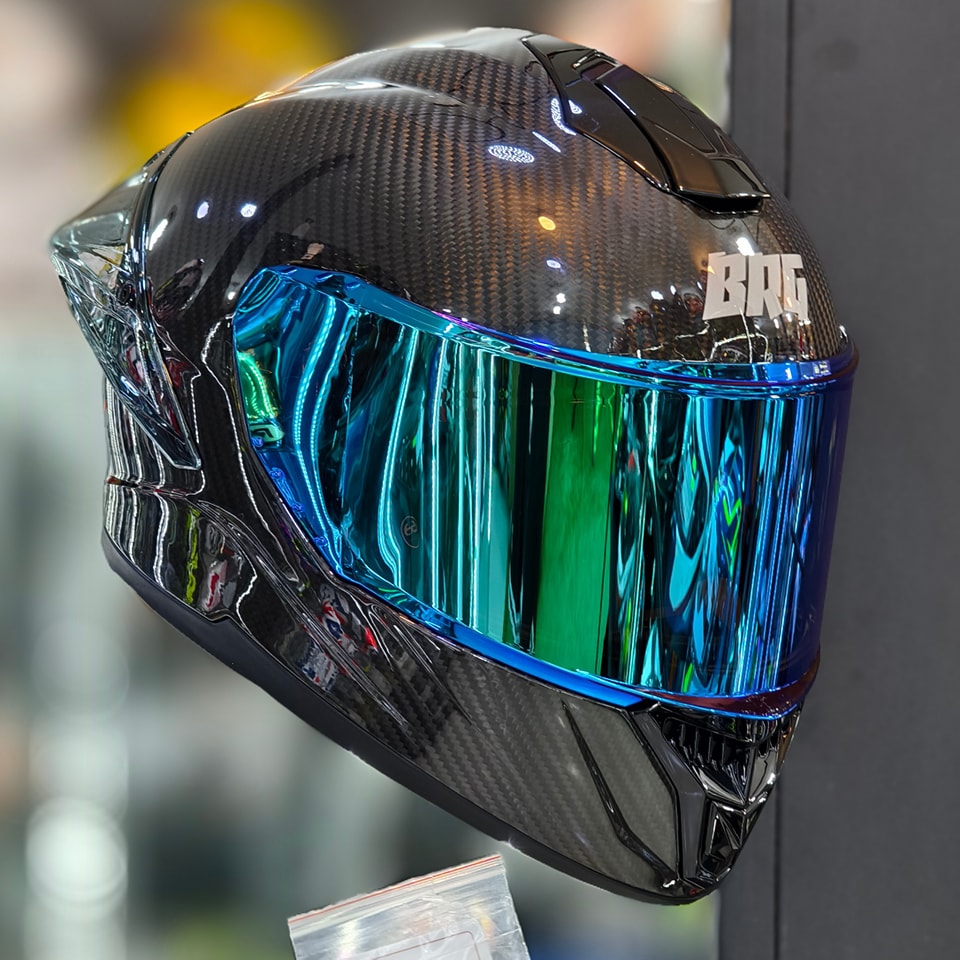 หมวกกันน็อค BRG Carbon fiber ที่สุดของความเบา มีแว่นกันแดดในตัว สำเนา รุ่น 𝐁𝐑-𝟐𝟒 ลาย ⚫️ Carbon 𝑩𝑳𝑨𝑪𝑲 *ยังไม่รวมชิวแต่ง