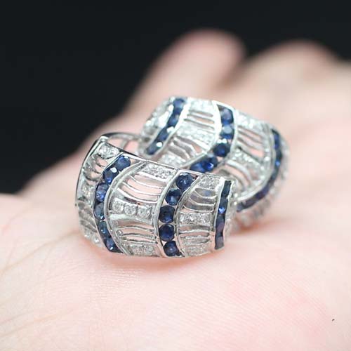 ER25067 ต่างหูห่วงเพชรฝังไพลิน เพชรแท้ 0.50 กะรัต ทองแท้ 18k นน.รวม 8.8 กรัม งานสวย