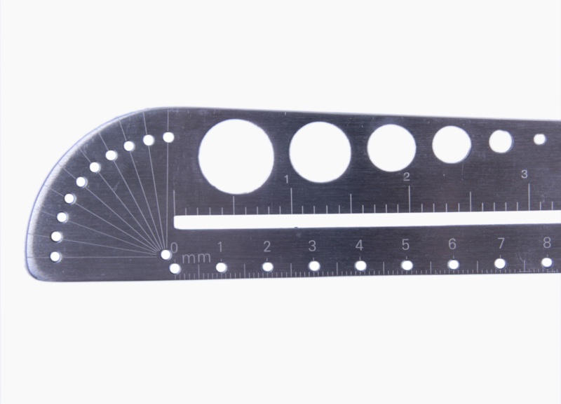 ไม้บรรทัดเขียนแบบ ทรงมีดมาเชเต้ ค่าย EDC GEAR