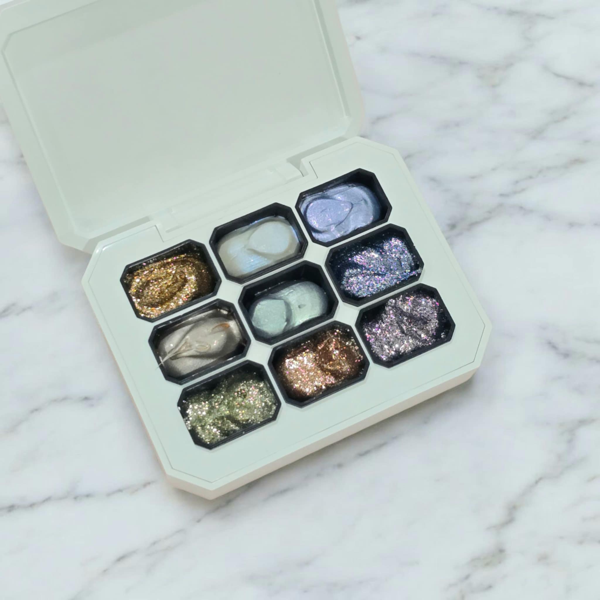 สีเจลเพ้นท์ สีเจลทำออมเบรย์ สีเจลไล่สี ใช้ทาได้ สีสดใส แบบตลับ 9สี/เซต