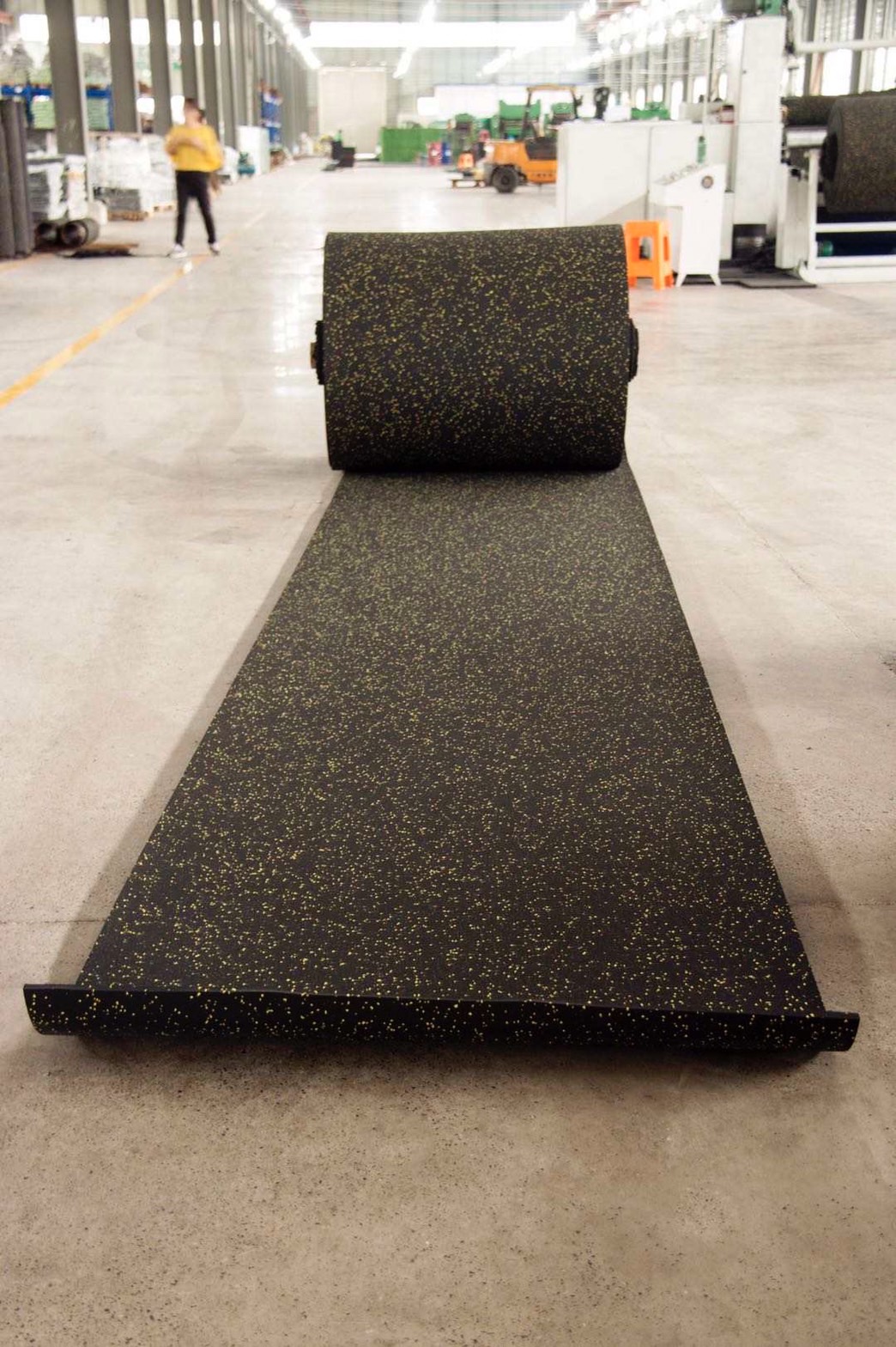 พื้นฟิตเนสแผ่นยาง EPDM แบบม้วน