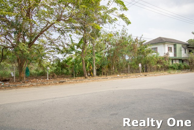 ขาย ที่ดิน ถมแล้ว ม.ธัญธานี ลำลูกกา คลองสี่ ซ.ลำลูกกา 71 ติดถนนคอนกรีต