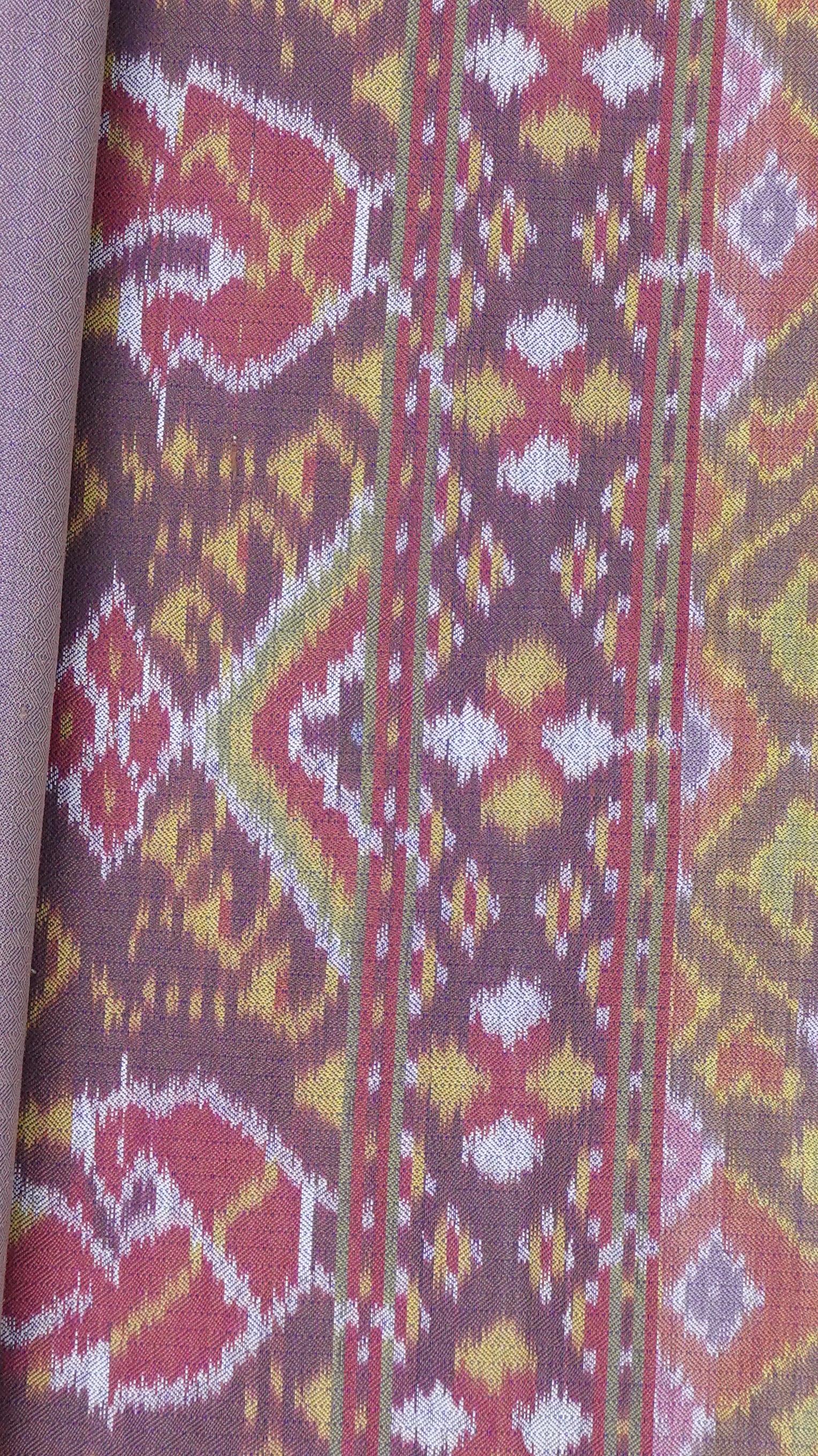 ซิ่น ผ้าไหมมัดหมี่ สีธรรมชาติ 3ตะกอ ทอเหยียบเหาะ มีหน้านาง ชายครุย ขนาด1x2เมตร ลายเต่างอย สีน้ำตาลม่วง รหัส M3P-33-0224688