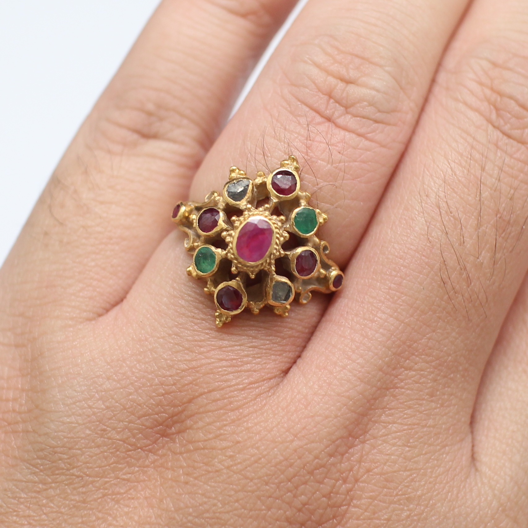 RG250234 แหวนพลอยสามสี ทับทิม มรกต เพชรซีก ทองแท้ 90% นน. 6.9 กรัม ขนาดแหวน 54