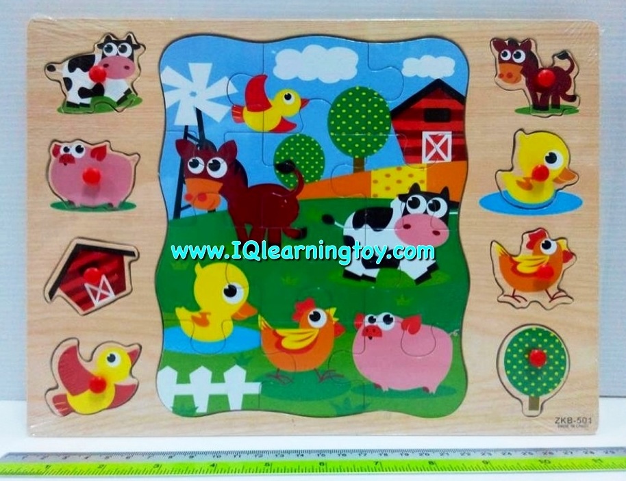 ของเล่นไม้-Jigsaw Farm 2 in 1 ภาพตัดต่อรูปฟาร์มและสัตว์ต่างๆ รวมถึงเกมจับคู่ โดยเด็กๆต้องเรียนรู้จักการสังเกต และจดจำโครงร่างของสัตว์ที่ต่างกัน ส่งฟรี