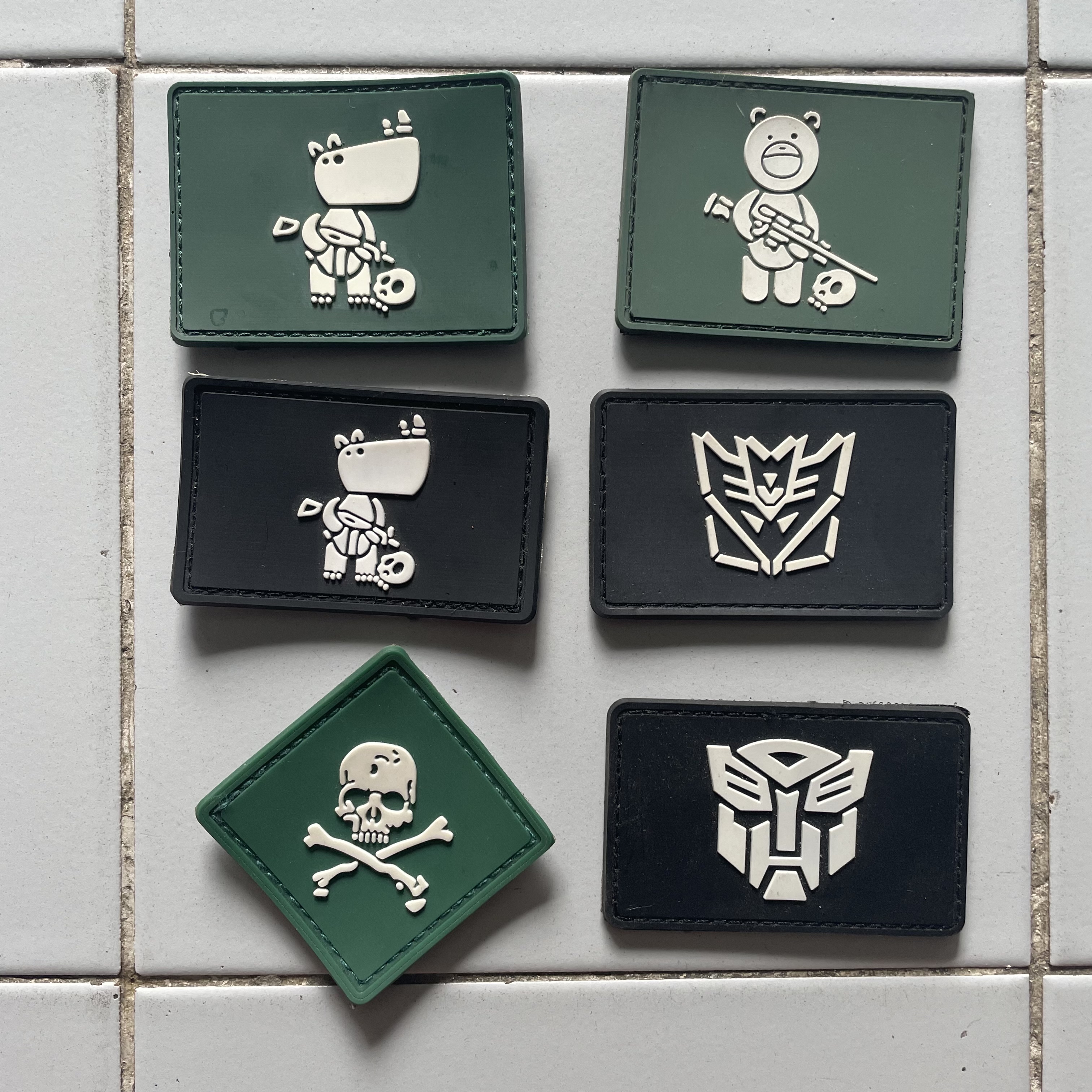 patch อาร์ม แบบ pvc กลุ่ม A (มีตีนตุ๊กแกทุกชิ้น)