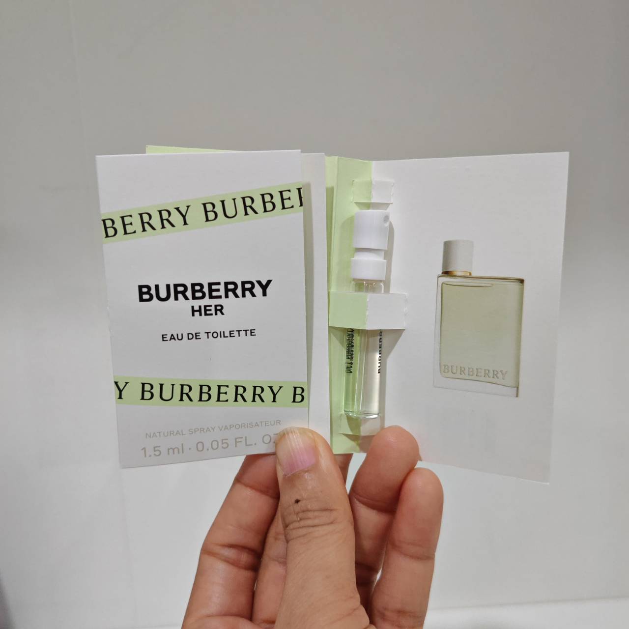 น้ำหอมไวออลหลอดทดลอง Burberry Her EDT ไวออล 1.5ml Spray Sample Vial แบบหลอดทดลอง น้ำหอมไวออลแบบหลอด