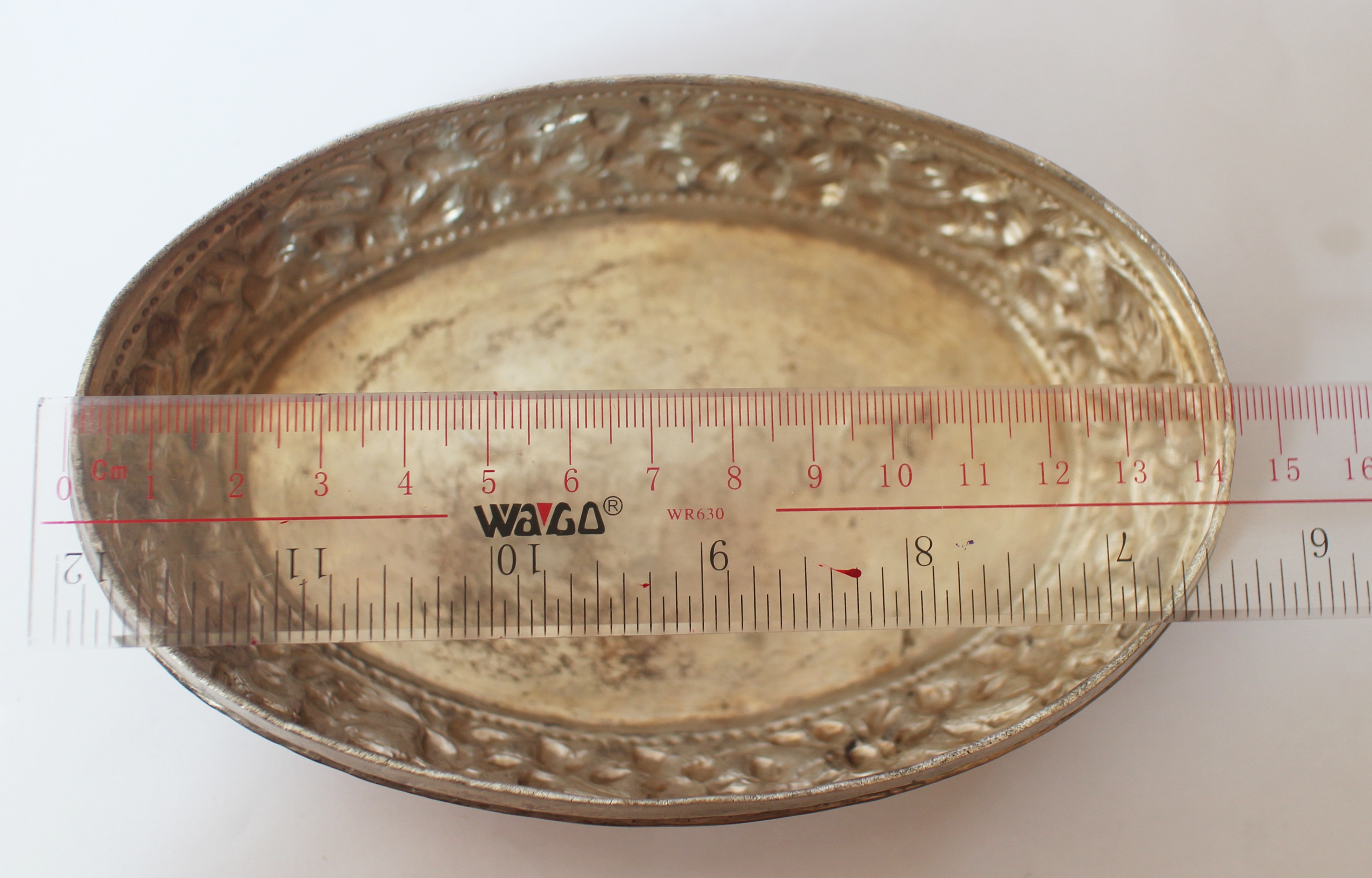 SI118 ตลับเงินดุลลายดอกไม้ กระต่าย เงินแท้ 92.5% นน. 147.2 กรัม ขนาด 14.5x6 cm.