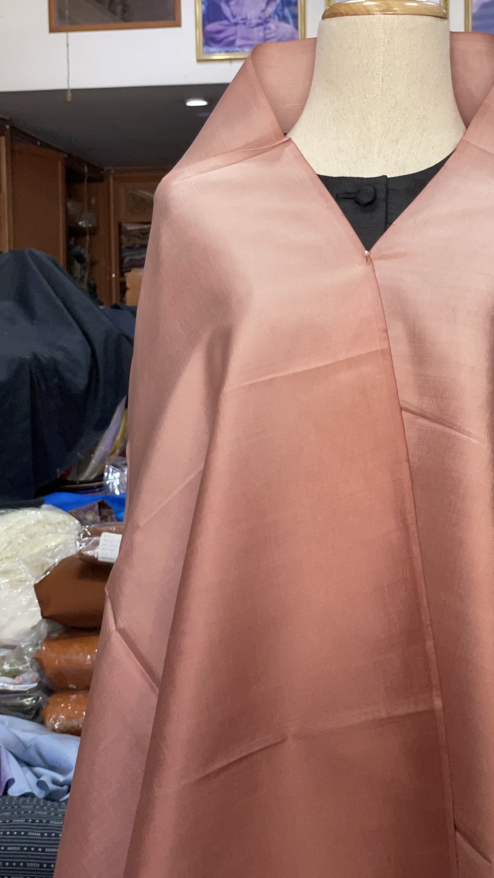 ผ้าคลุมไหล่ผ้าไหม สไลด์สี เนื้อเรียบ ขนาด 60x200ซม. สีส้ม รหัส ZYE-AA-1114684