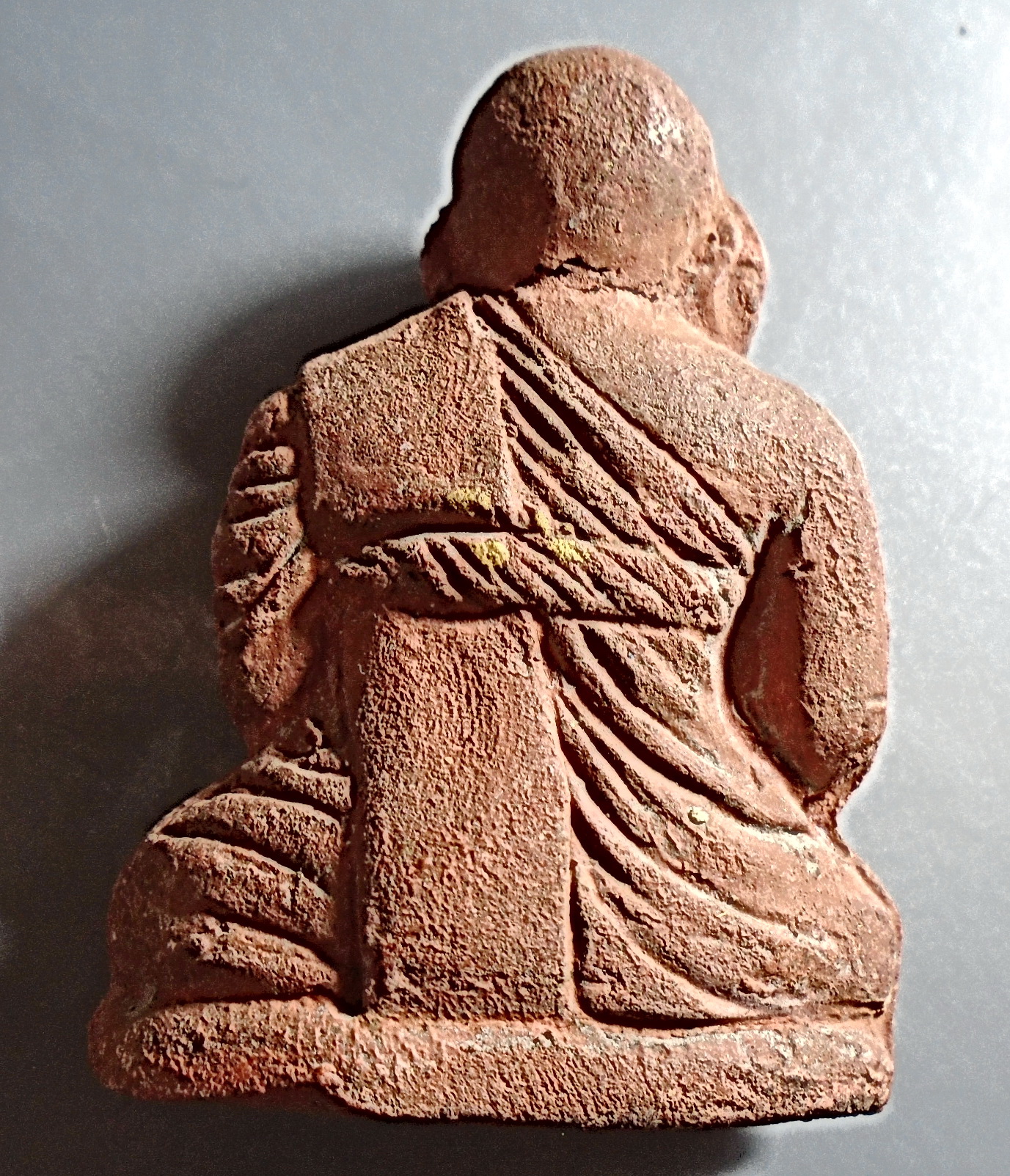 รูปเหมือน เนื้อผงว่านสบู่เลือด ลป.เทพโลกอุดร พิมพ์สมาธิ ขนาดตั้งหน้ารถ กรุวังหน้า