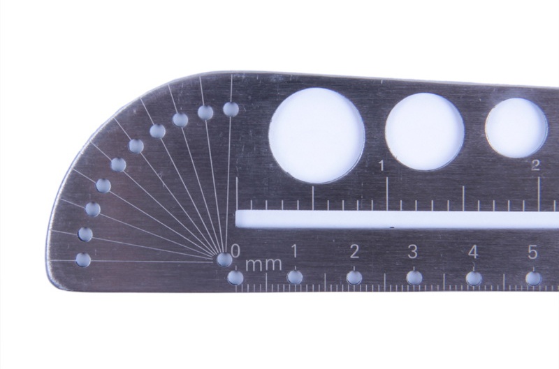 ไม้บรรทัดเขียนแบบ ทรงมีดมาเชเต้ ค่าย EDC GEAR