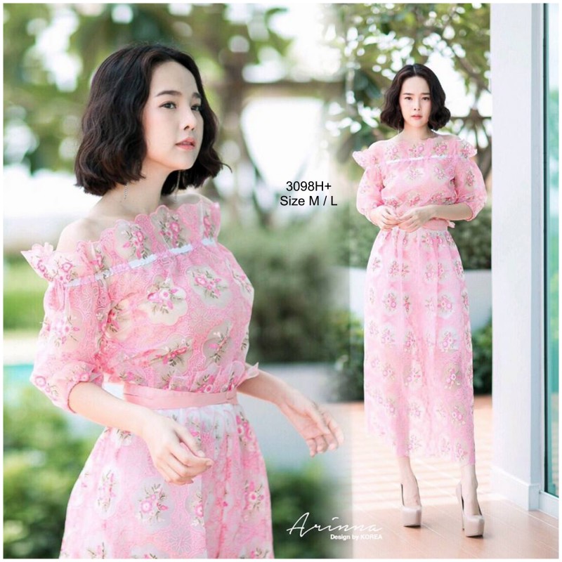Set 2ชิ้น เสื้อปาดไหล่+กระโปรง ลูกไม้ฉลุลาย BorichTa TW3098